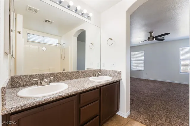 $1,850 | 2400 Dutchmans Pipe Court, Las Vegas, NV 89106