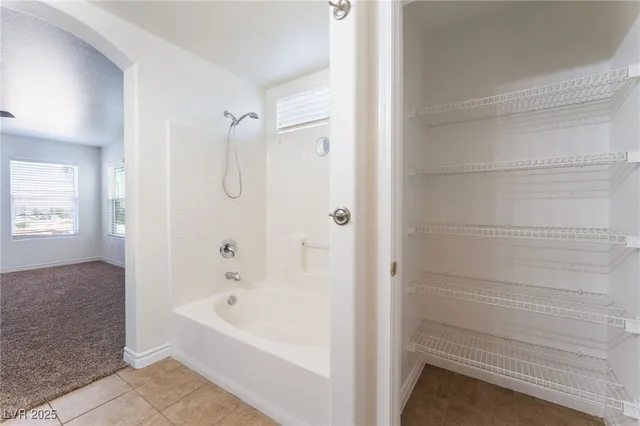 $1,850 | 2400 Dutchmans Pipe Court, Las Vegas, NV 89106