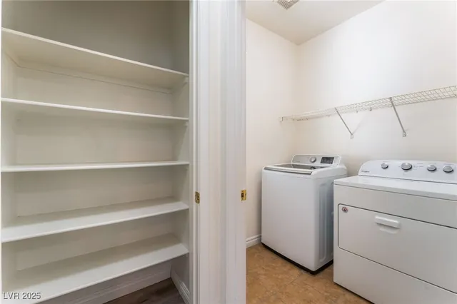 $1,850 | 2400 Dutchmans Pipe Court, Las Vegas, NV 89106