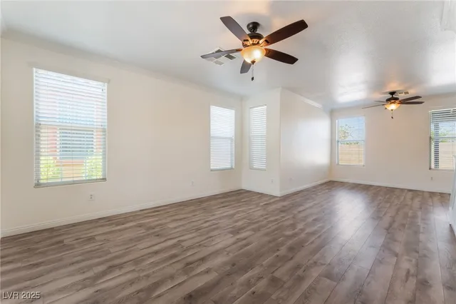 $1,850 | 2400 Dutchmans Pipe Court, Las Vegas, NV 89106