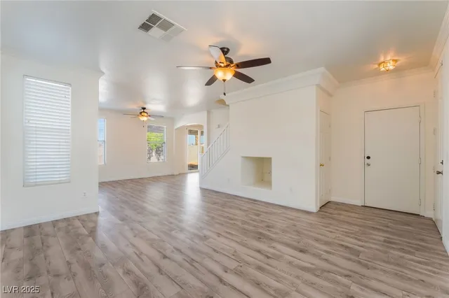 $1,850 | 2400 Dutchmans Pipe Court, Las Vegas, NV 89106