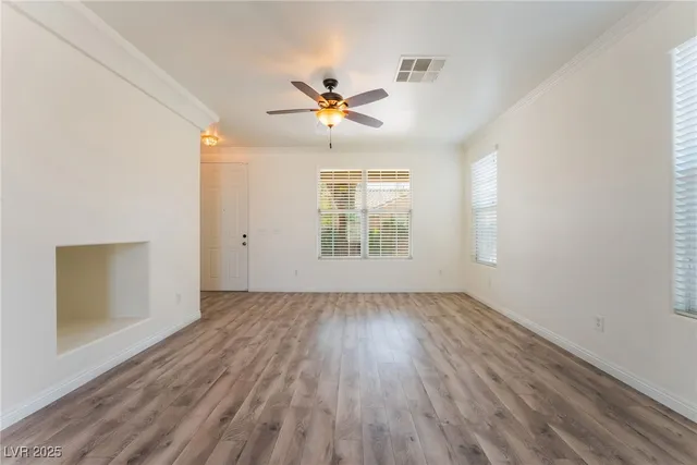 $1,850 | 2400 Dutchmans Pipe Court, Las Vegas, NV 89106