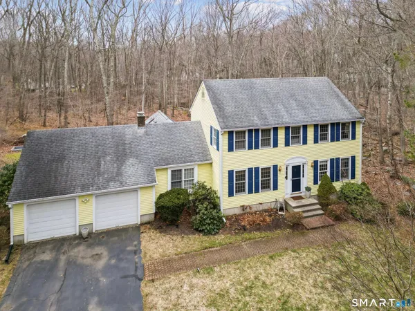 $645,000 | 79 Acorn Road, Madison, CT 06443