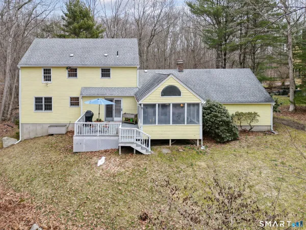 $645,000 | 79 Acorn Road, Madison, CT 06443
