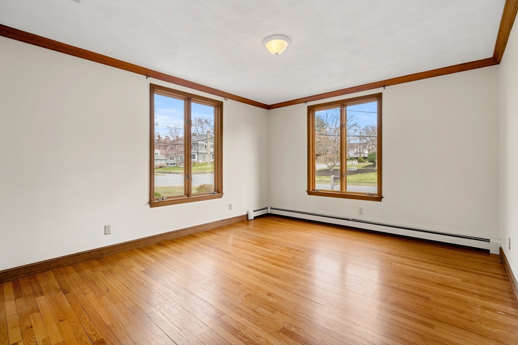 55 Azalea Road Waltham, MA 02452 - Photo 8 of 36