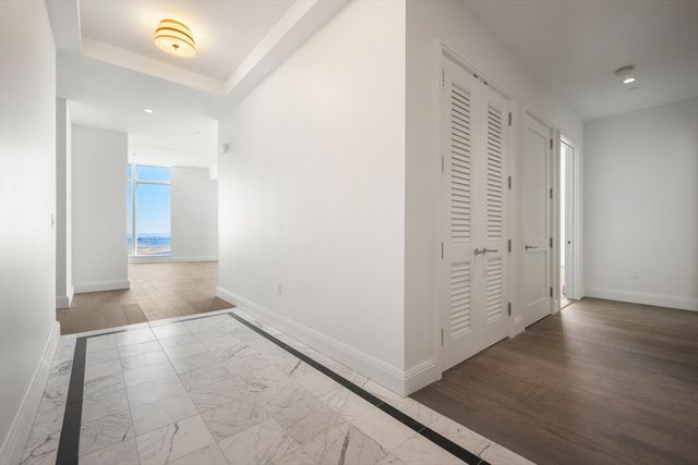 $7,800,000 | 240 Devonshire Street, Unit PH 1D, Boston, MA 02110