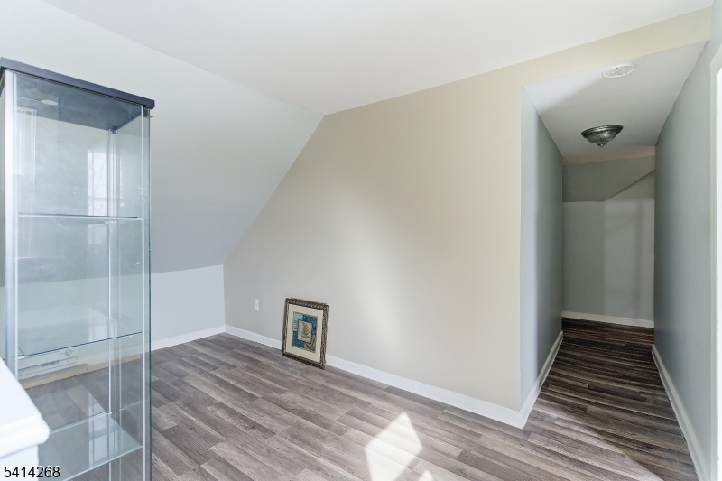 27 Jaques Street Elizabeth, NJ 07201 - Photo 18 of 25