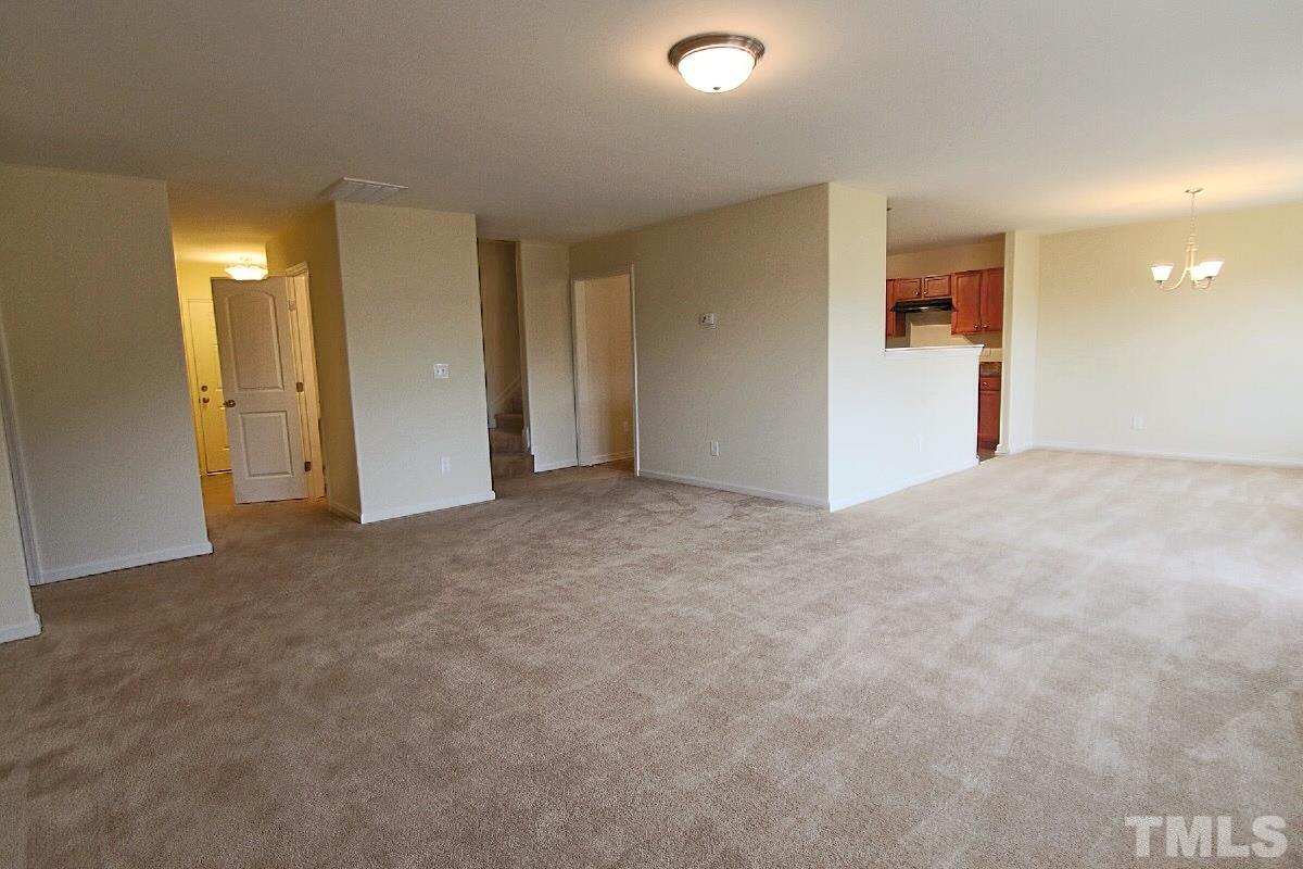 227 West Waycliff Road Henderson, NC 27537 - Photo 6 of 19 Gallery Image 6