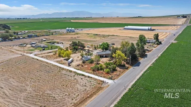 $229,000 | 63 South 600 West, Burley, ID 83318