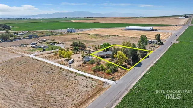 $229,000 | 63 South 600 West, Burley, ID 83318