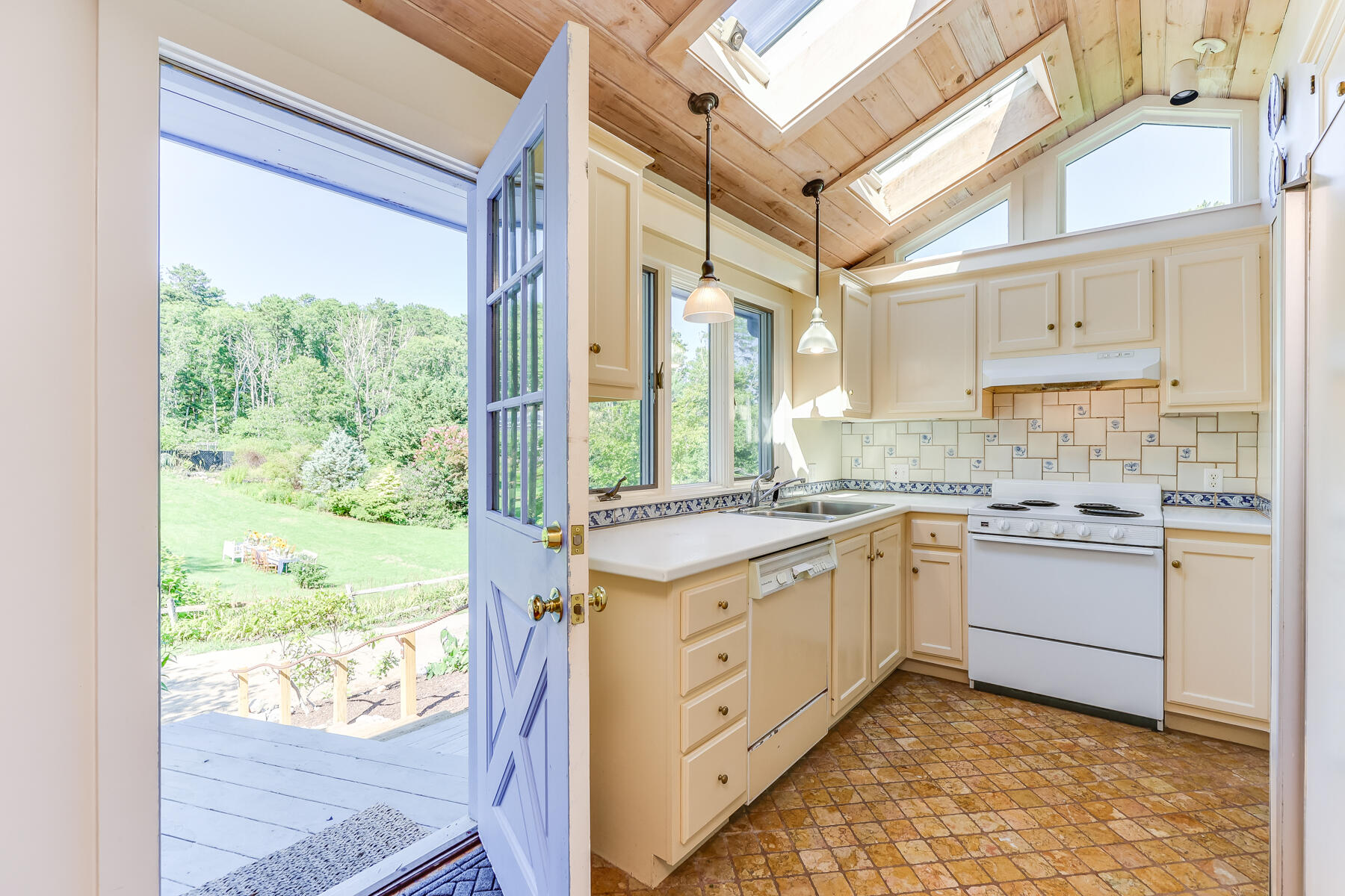 25 Elsies Road Truro, MA 02666 - Photo 36 of 56 598A7237