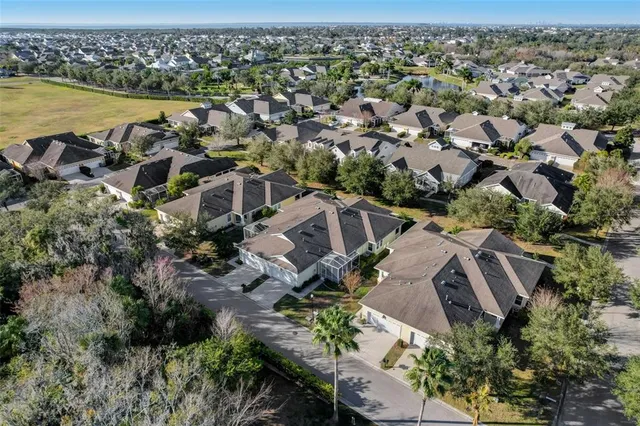 $359,000 | 219 Sunset Crest Court, Apollo Beach, FL 33572