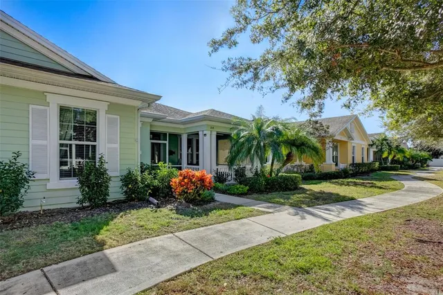 $359,000 | 219 Sunset Crest Court, Apollo Beach, FL 33572