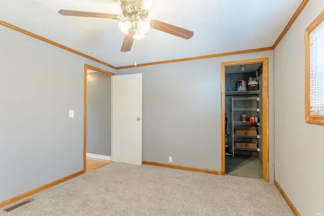 $179,900 | 1566 East New Hope Road, Boonville, IN 47601