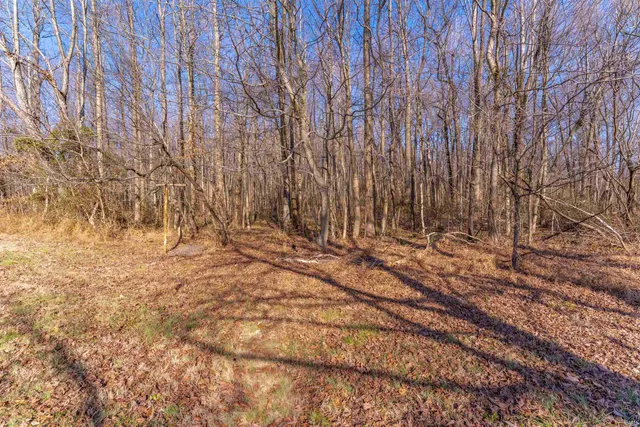 $179,900 | 1566 East New Hope Road, Boonville, IN 47601