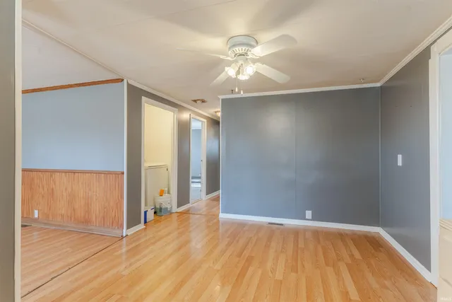 $179,900 | 1566 East New Hope Road, Boonville, IN 47601