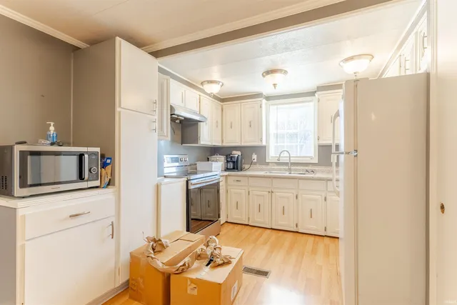 $179,900 | 1566 East New Hope Road, Boonville, IN 47601