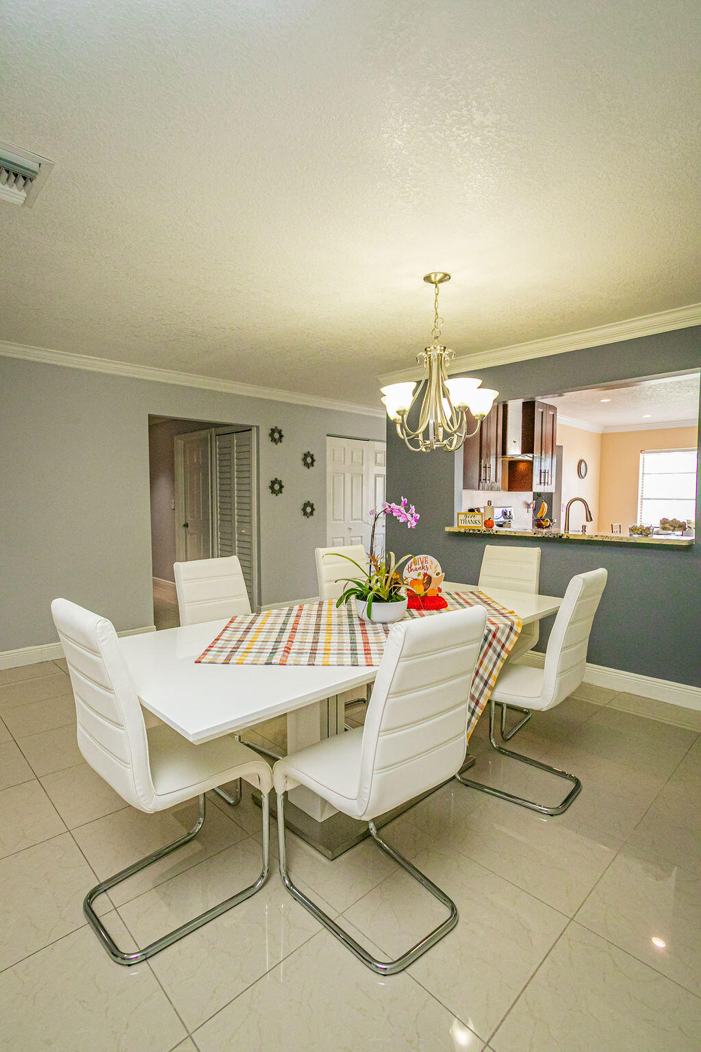 4170 Pine Green Run Lake Worth, FL 33467 - Photo 13 of 53 0017_8032