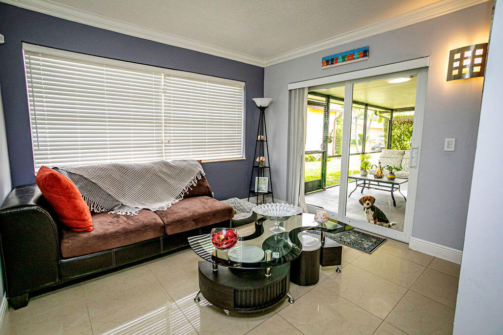 4170 Pine Green Run Lake Worth, FL 33467 - Photo 18 of 53 0022_8046