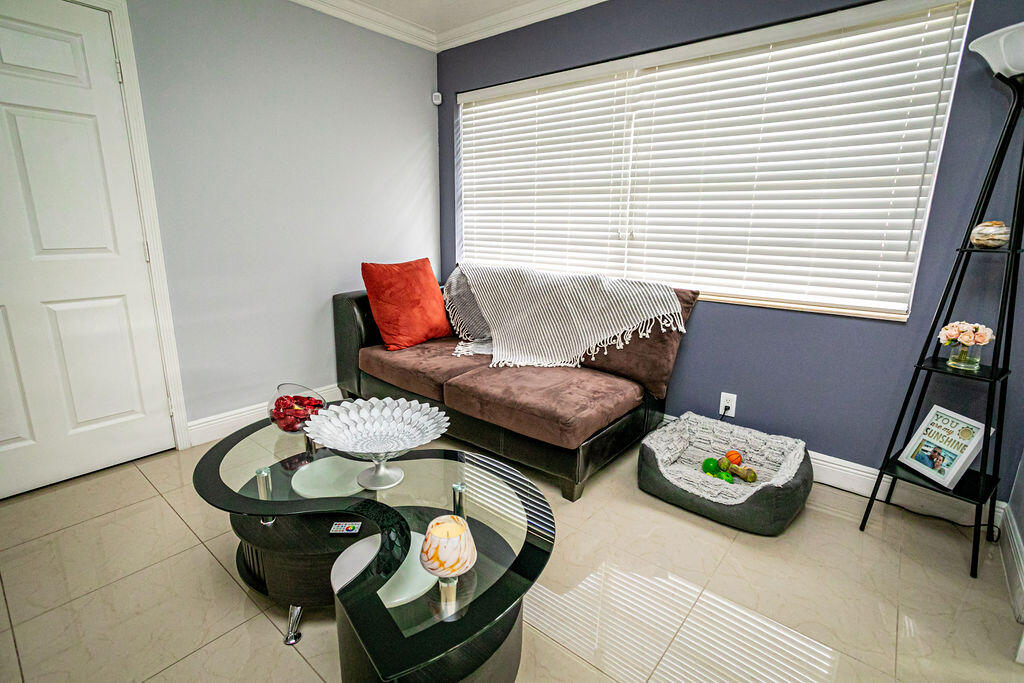 4170 Pine Green Run Lake Worth, FL 33467 - Photo 19 of 53 0023_8048