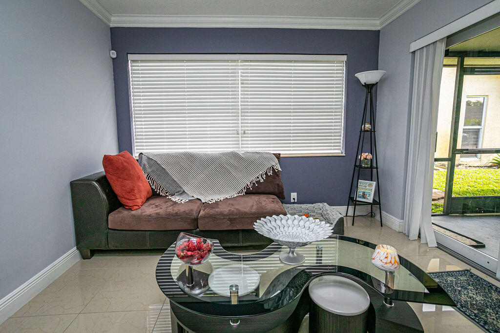 4170 Pine Green Run Lake Worth, FL 33467 - Photo 21 of 53 0025_8053