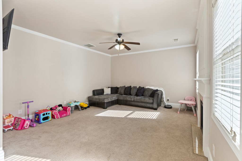 4437 Walking Stick Way Columbus, GA 31907 - Photo 6 of 16 Family Room