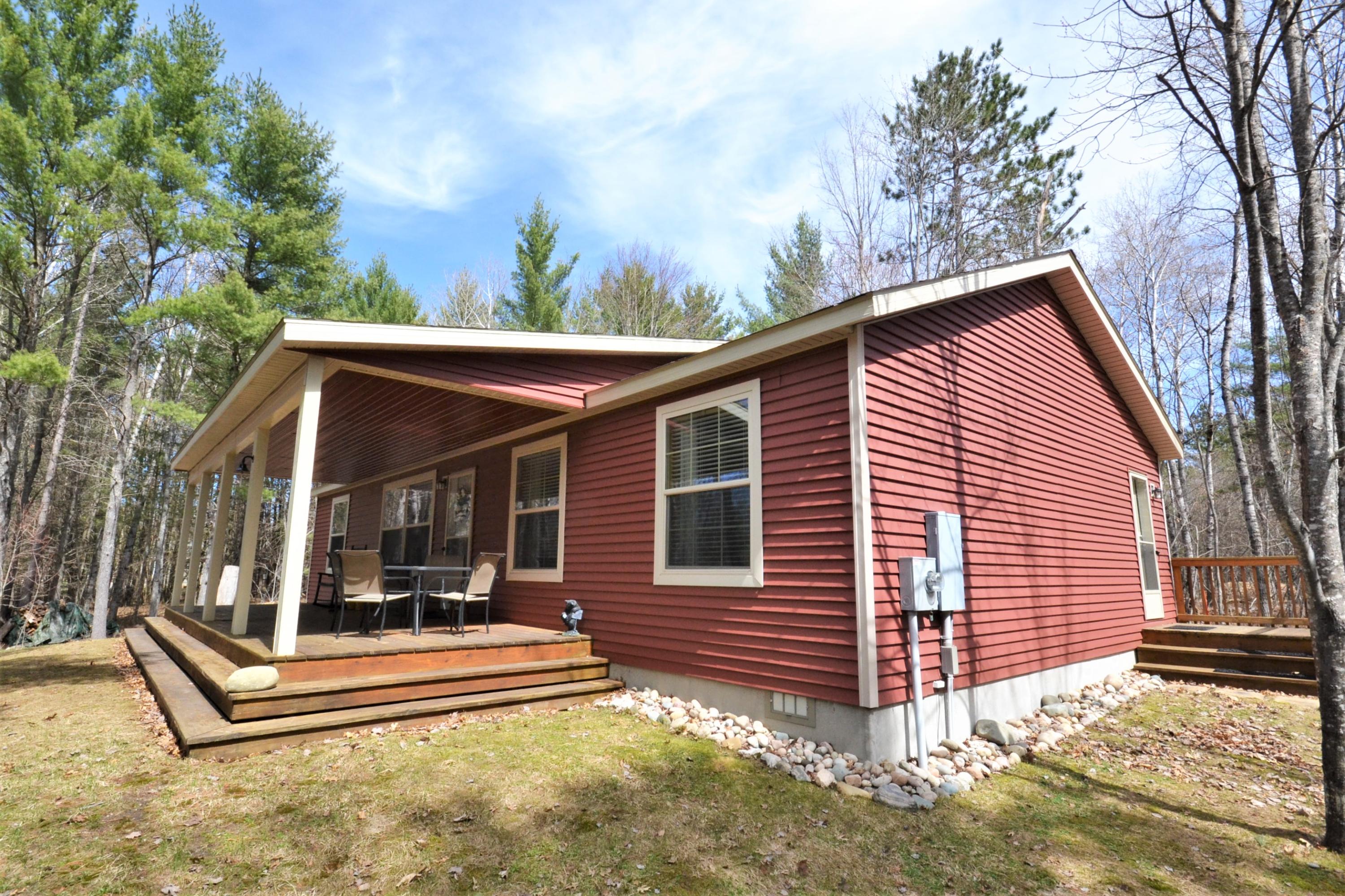 2749 Hill Road Lewiston, MI 49756 - Photo 4 of 33 Gallery Image 4