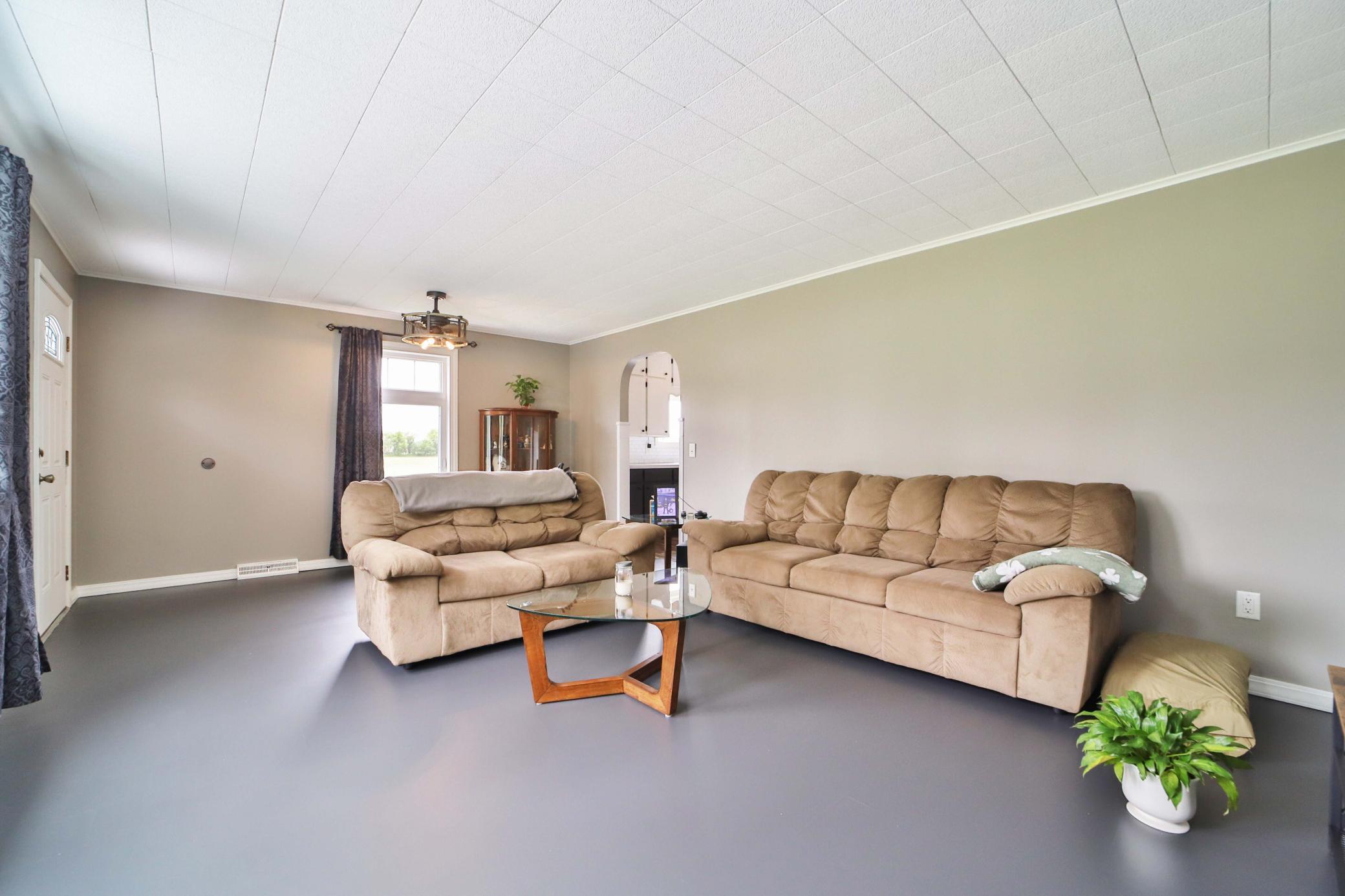 919 Pine Grove Road Staples, MN 56479 - Photo 9 of 34