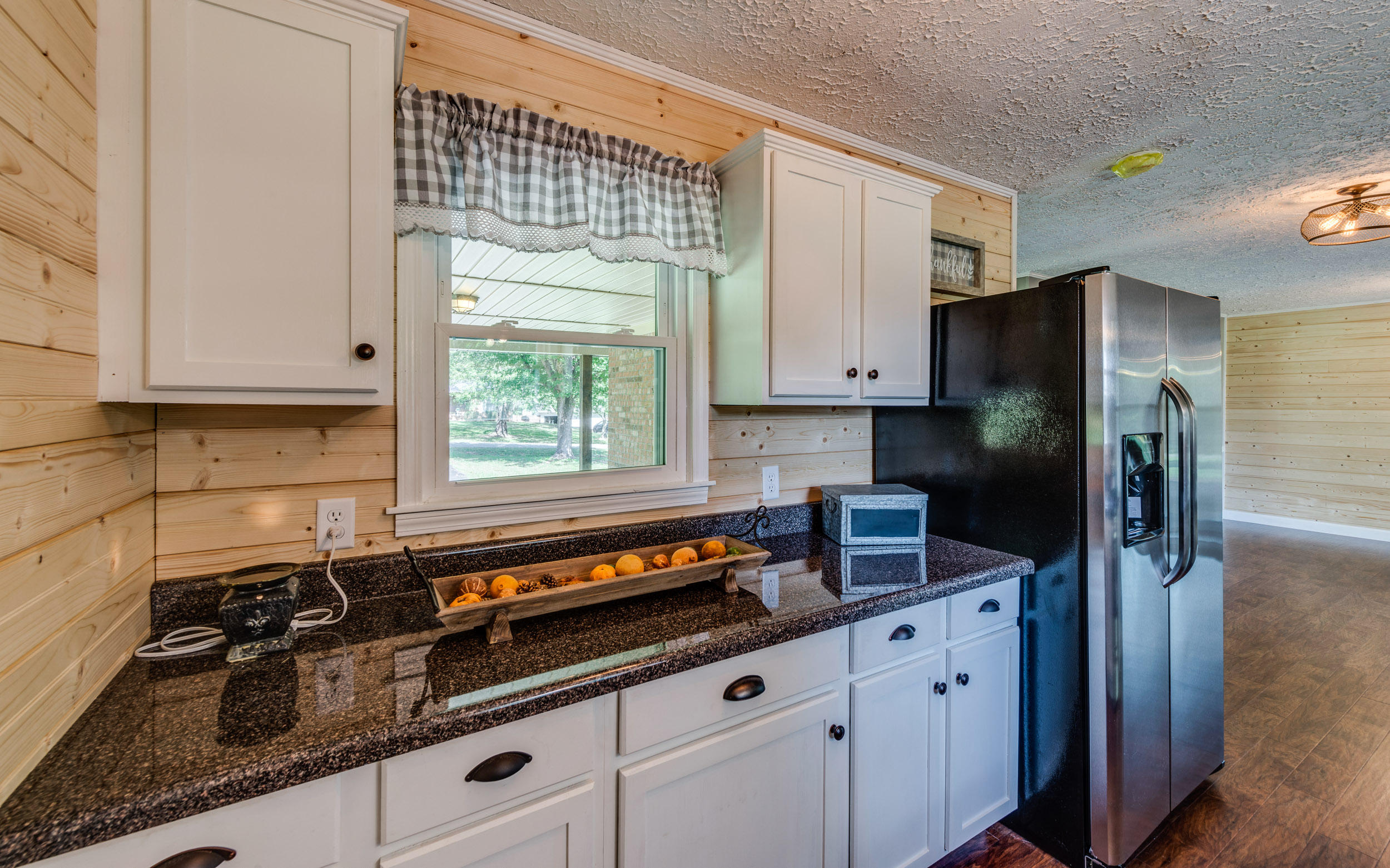 399 Salem Road Cookeville, TN 38506 - Photo 4 of 37 Kitchen-2