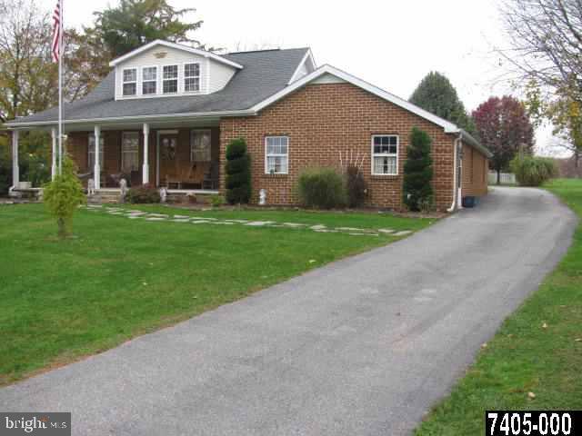 2316 Grandview Road Hanover, PA 17331 - Photo 1 of 21