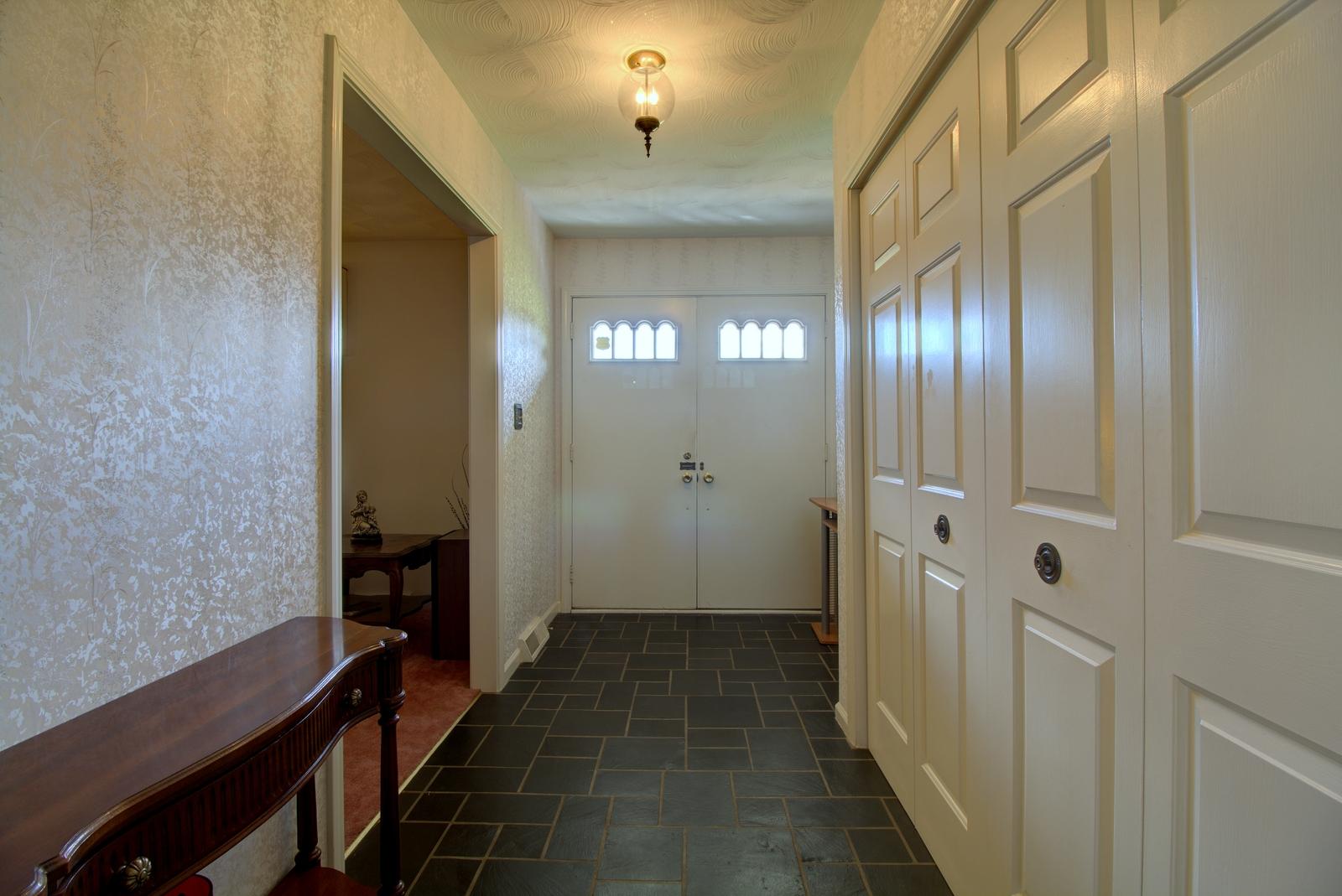 6535 Trevilian Road Roanoke, VA 24019 - Photo 3 of 29 IMG_4450_1_2_3_4_5_6