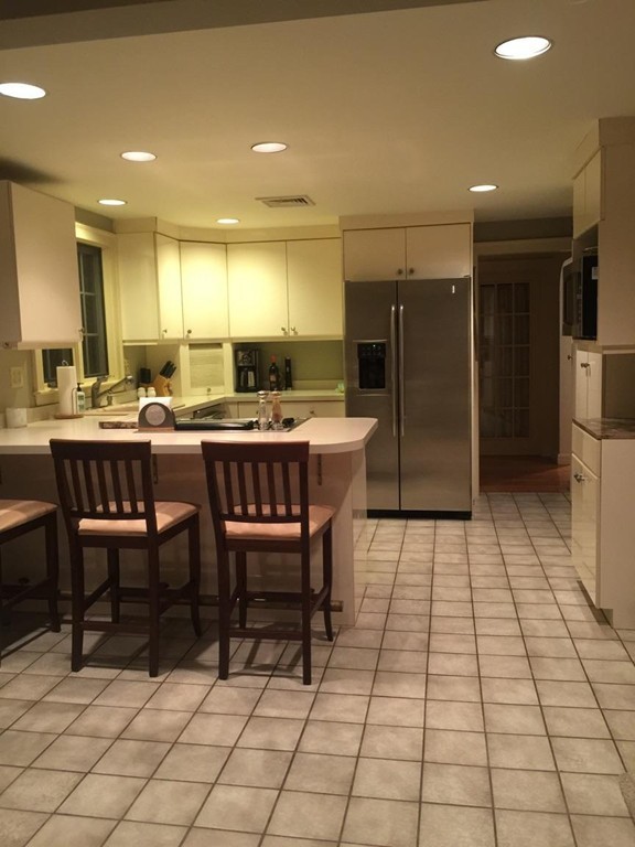 7 Valley View Road Wayland, MA 01778 - Photo 3 of 28 Gallery Image 3
