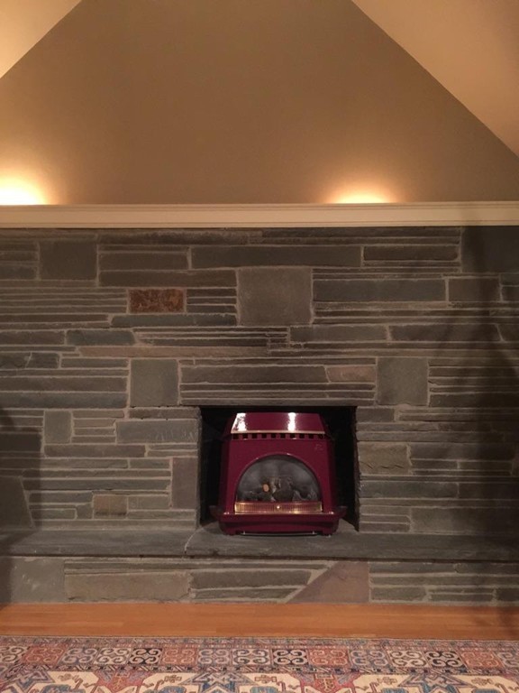 7 Valley View Road Wayland, MA 01778 - Photo 8 of 28 Gallery Image 8