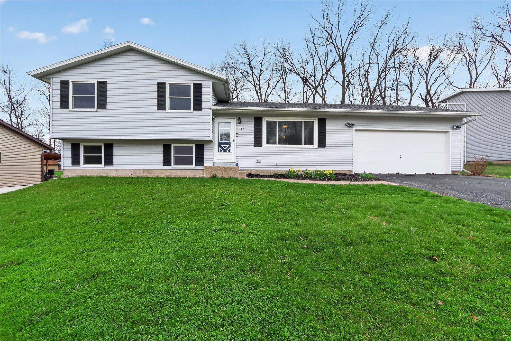 310 Ash Street Oregon, WI 53575 - Photo 1 of 49