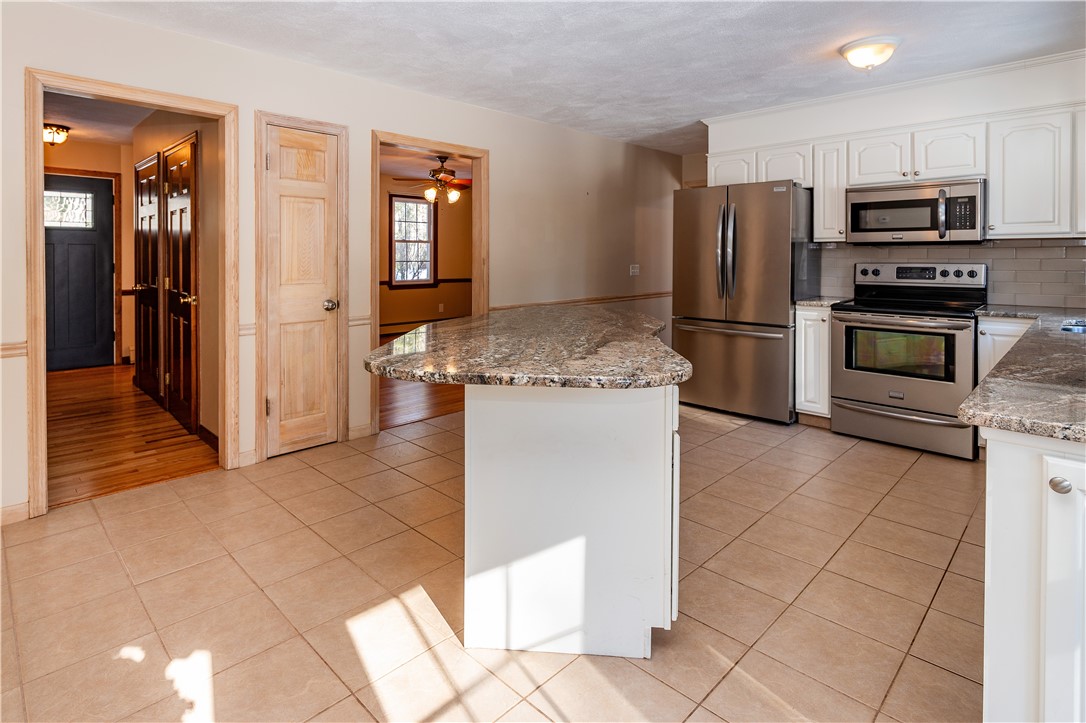 35 Rustic Acre Drive Glocester, RI 02814 - Photo 16 of 50