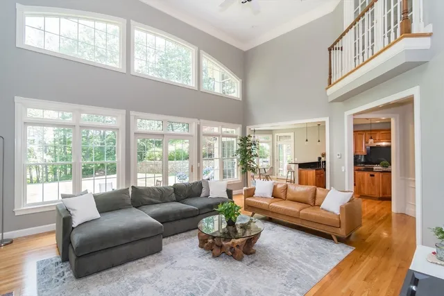 $2,295,000 | 169 Claybrook Road, Dover, MA 02030