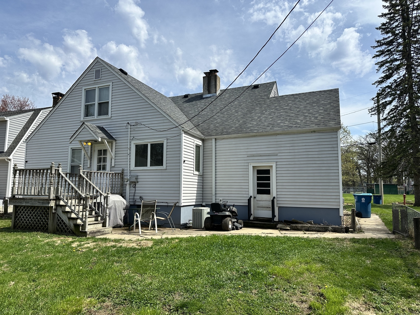 2 Park Road Oglesby, IL 61348 - Photo 10 of 12 a front view of house with yard and outdoor seating