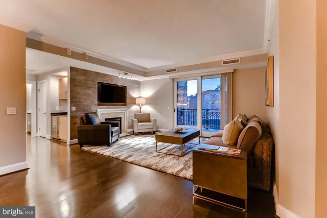 $7,000 | 801 Key Highway, Unit 423, Baltimore, MD 21230