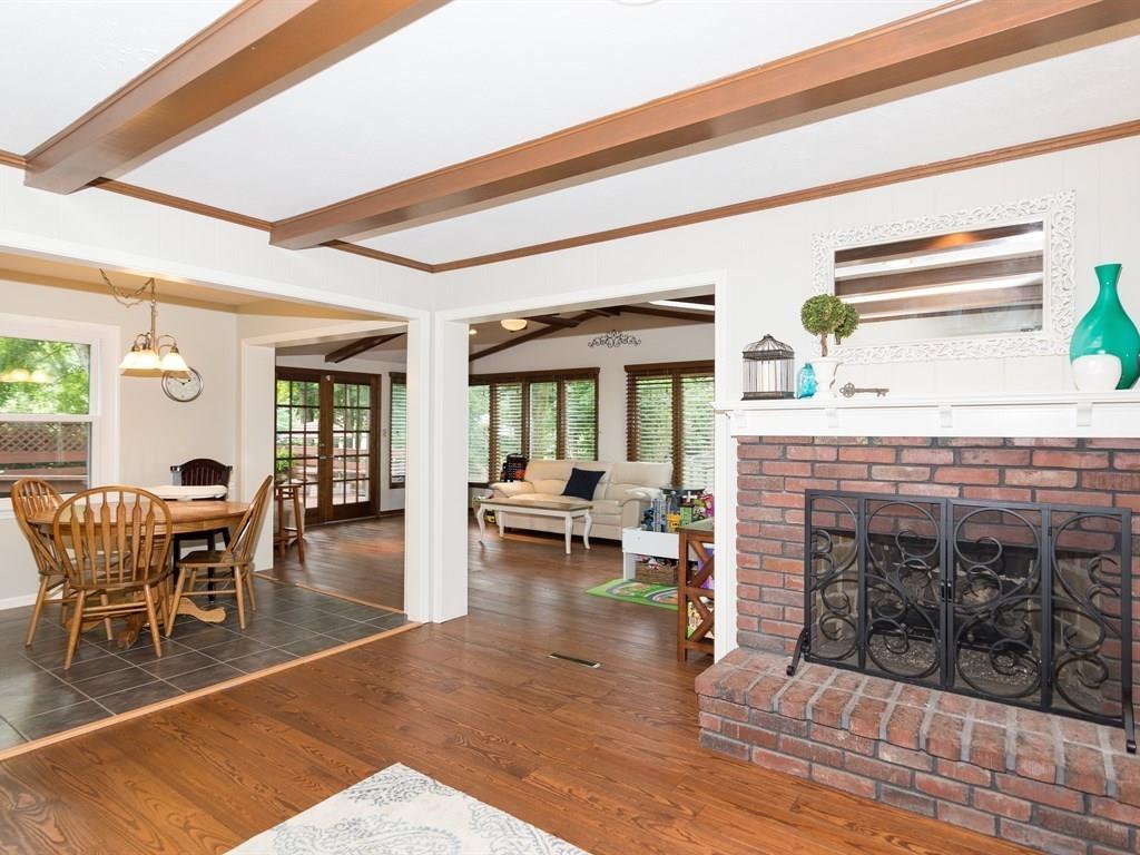 8634 Lancaster Road Indianapolis, IN 46260 - Photo 11 of 26 Gallery Image 11