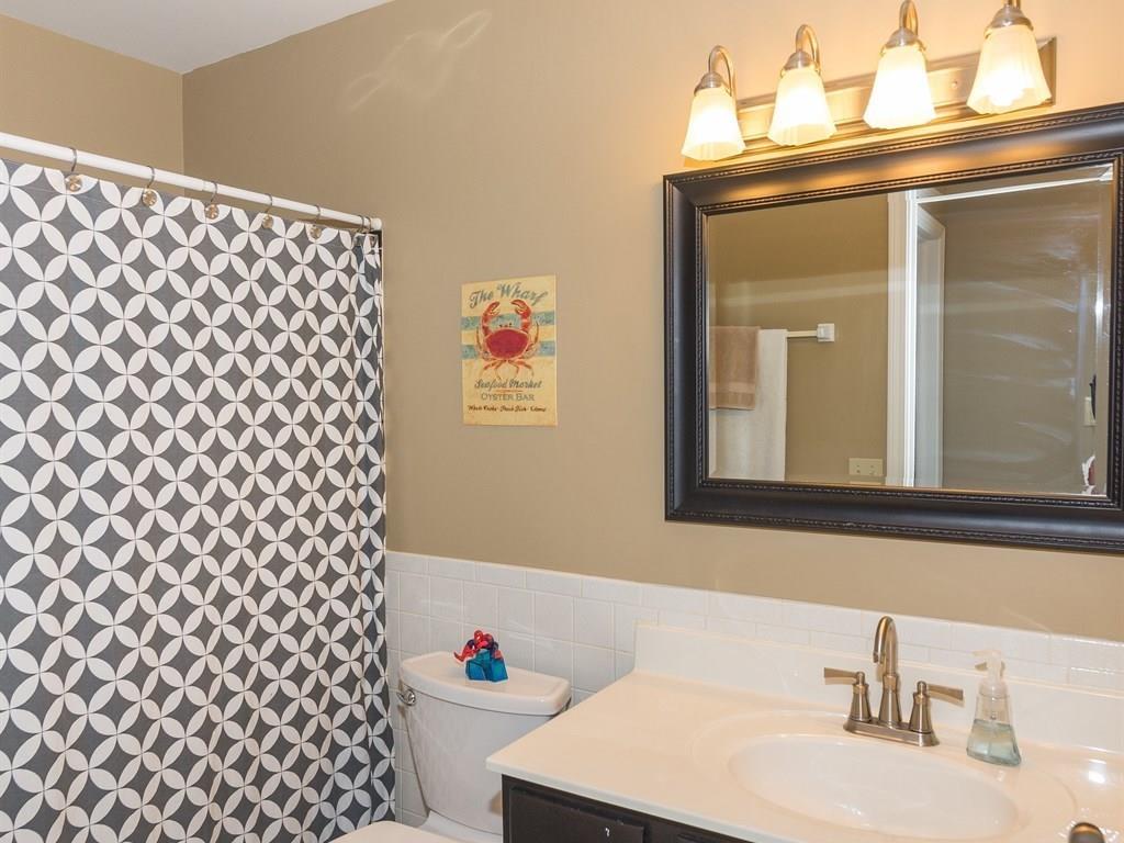8634 Lancaster Road Indianapolis, IN 46260 - Photo 20 of 26 Gallery Image 20