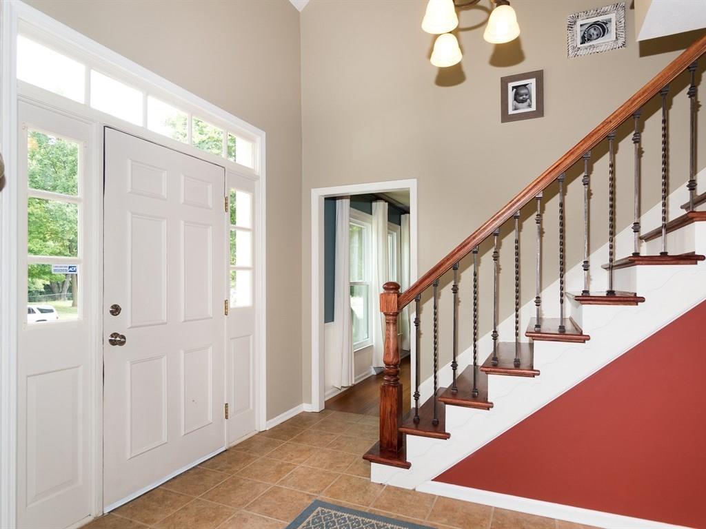 8634 Lancaster Road Indianapolis, IN 46260 - Photo 3 of 26 Gallery Image 3