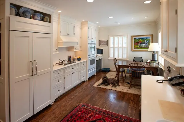 $1,495,000 | 5335 Mission Woods Road, Mission Woods, KS 66205