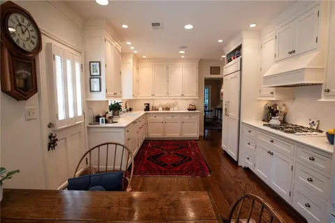 $1,495,000 | 5335 Mission Woods Road, Mission Woods, KS 66205