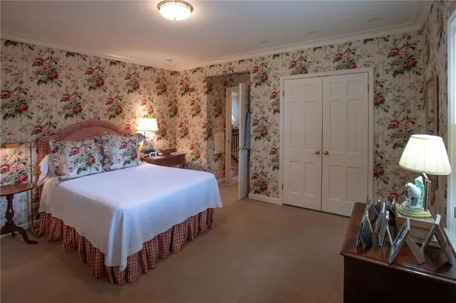 $1,495,000 | 5335 Mission Woods Road, Mission Woods, KS 66205