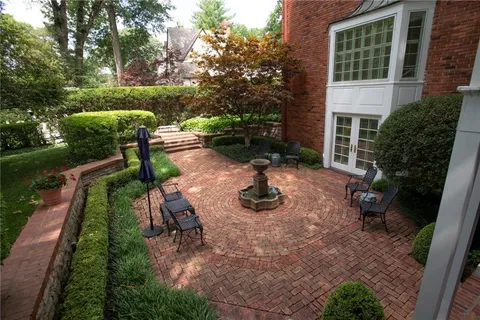 $1,495,000 | 5335 Mission Woods Road, Mission Woods, KS 66205