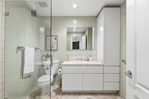 $2,295,000 | 10055 Reevesbury Drive, Beverly Hills, CA 90210