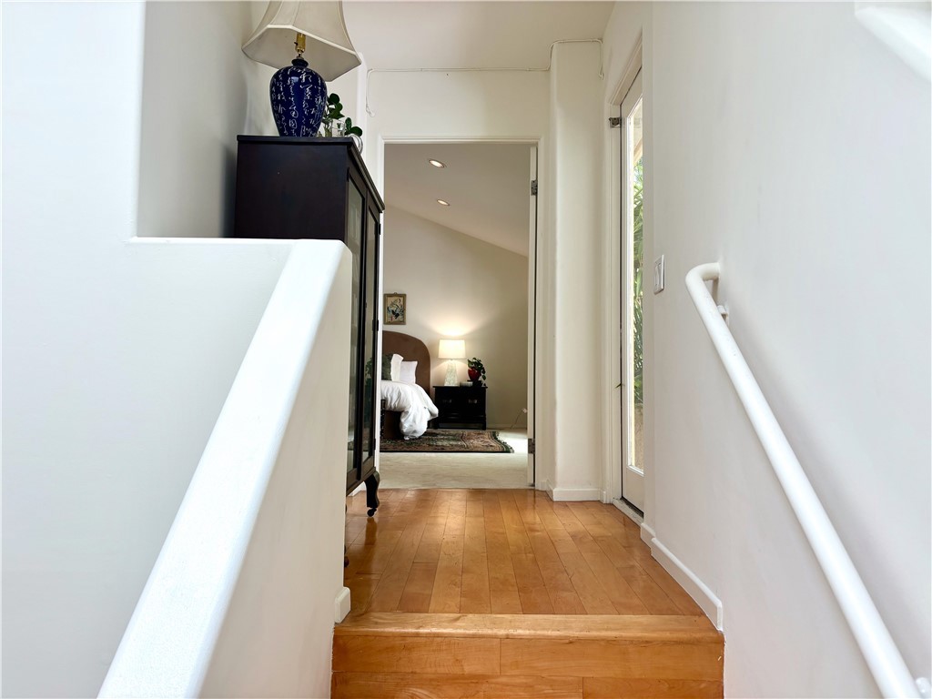 10055 Reevesbury Drive Beverly Hills, CA 90210 - Photo 21 of 41