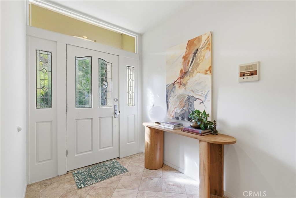 10055 Reevesbury Drive Beverly Hills, CA 90210 - Photo 35 of 41