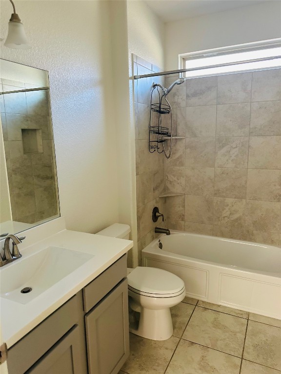 608 Sixpence Lane Georgetown, TX 78628 - Photo 11 of 27 a bathroom with a sink a toilet and shower