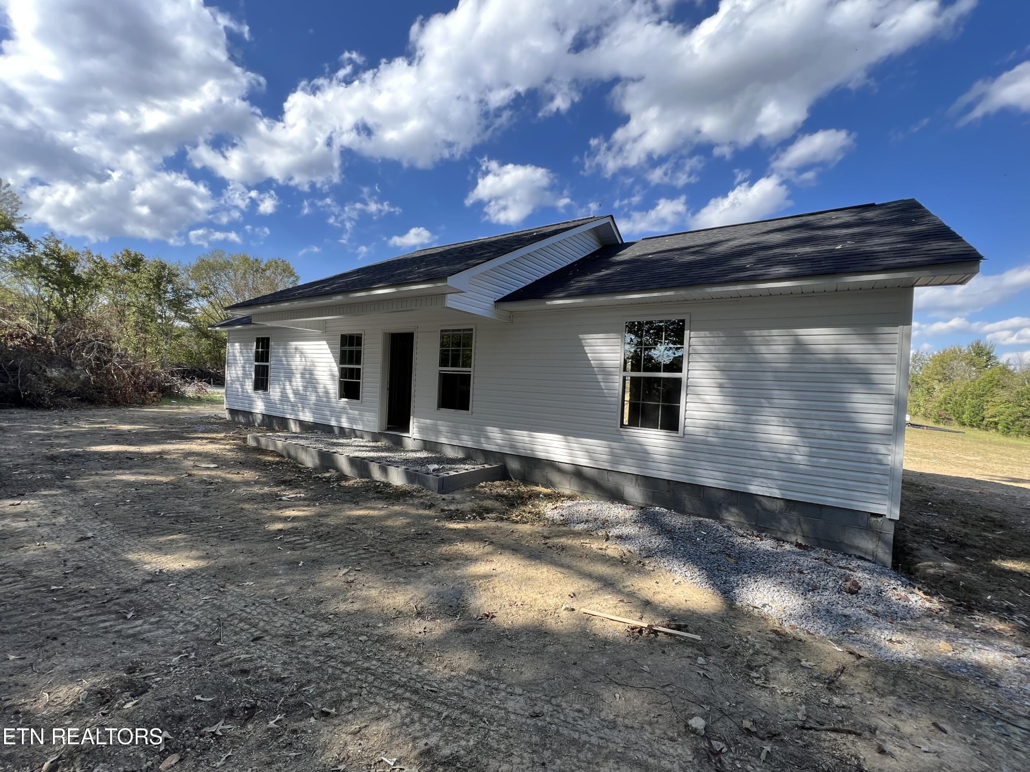 3314 Windjammer Road White Pine, TN 37890 - Photo 3 of 9 Gallery Image 3